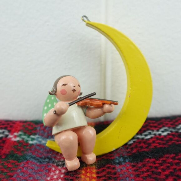 Wendt & Kühn Angel On a Crescent Moon With Violin Made In Germany - Picture 1 of 12
